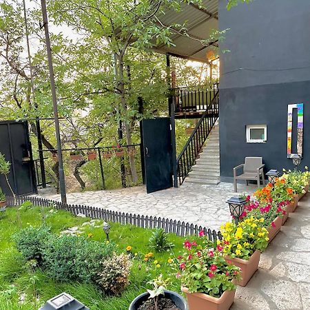 Cosy Studio With Beautiful Garden Erivan Exterior foto